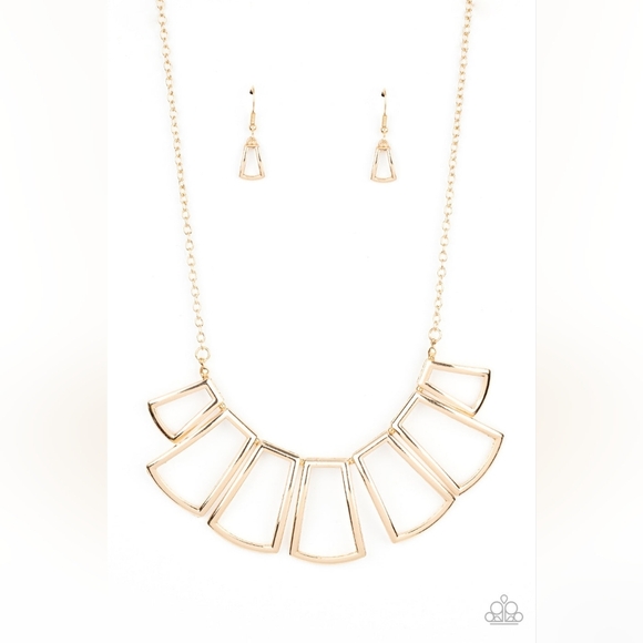 Full Fledged Framed Necklace - Picture 3 of 3